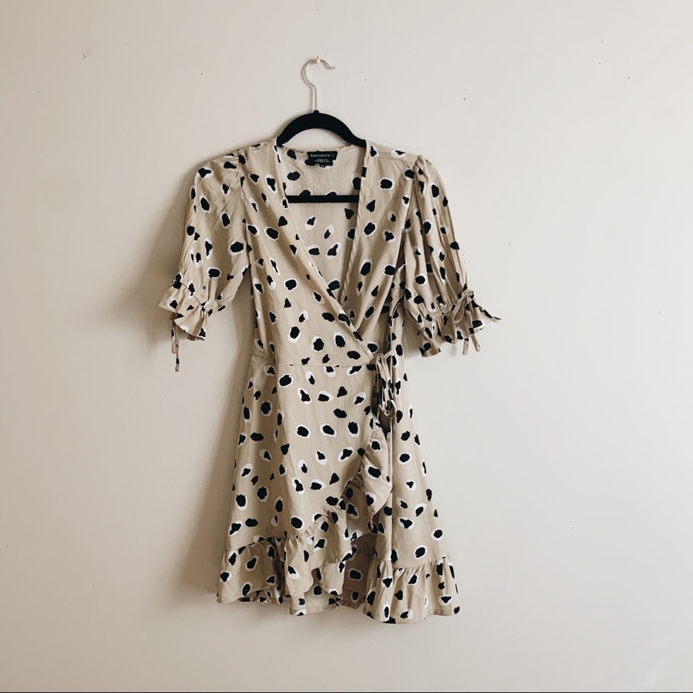+ WEDNESDAY’S GIRL // LEOPARD PRINT WRAP DRESS +